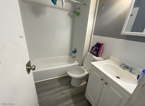 3568 E 118th Street Cleveland OH 44105