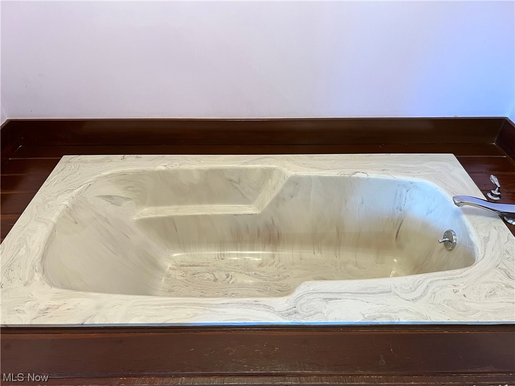 Woodview Subdivision Lot 18 A - Residential