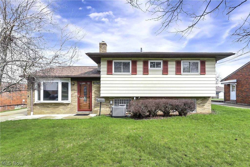 Photo of 14242 Holland Road, Brook Park, OH 44142 (MLS # 5198535)