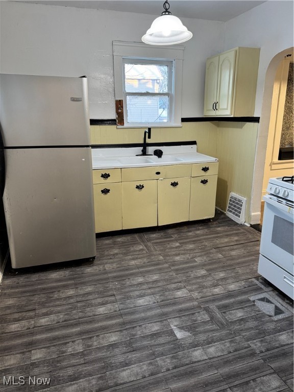 Tract 13 - Residential