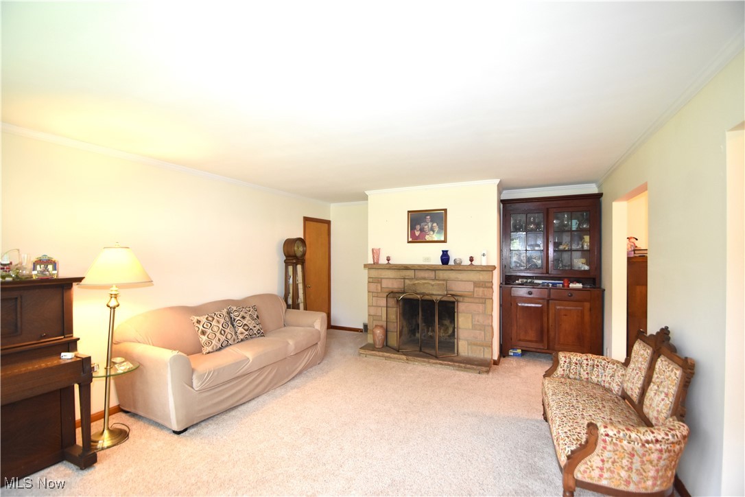 65 Winona Avenue, Canfield, Ohio image 5