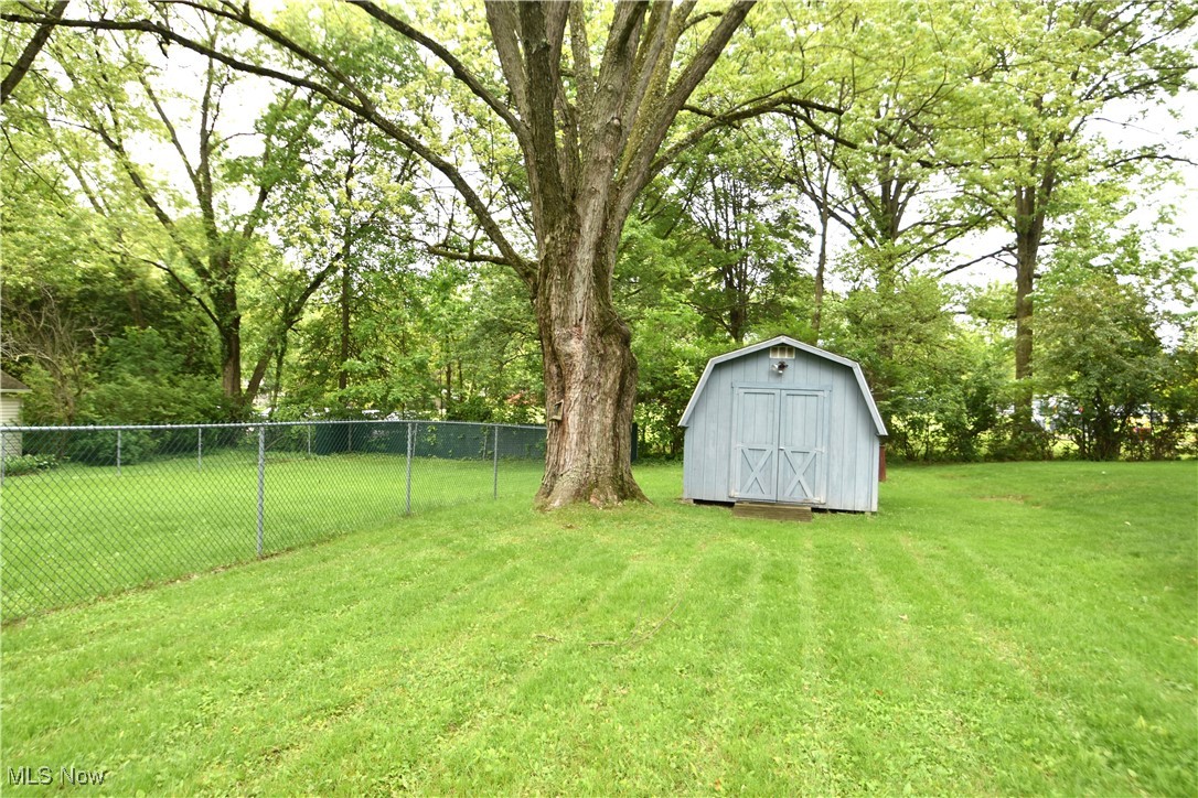 65 Winona Avenue, Canfield, Ohio image 19