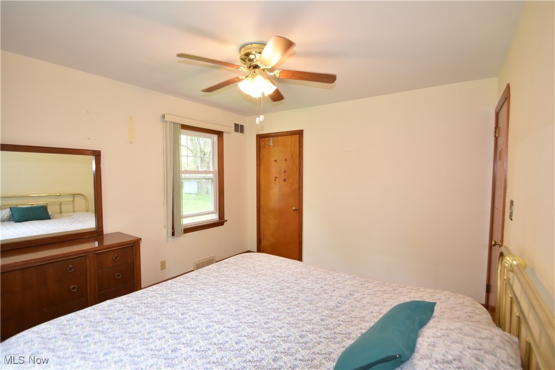 65 Winona Avenue, Canfield, Ohio image 15