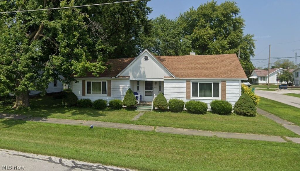 Photo of 22771 W Toledo Street, Curtice, OH 43412 (MLS # 5192183)