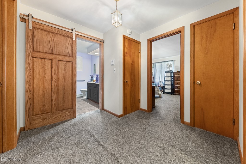 1033 Briarcliff Avenue, Alliance, Ohio image 17