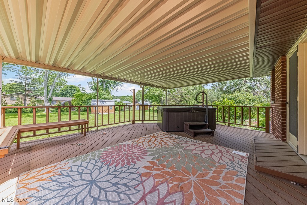 1033 Briarcliff Avenue, Alliance, Ohio image 3
