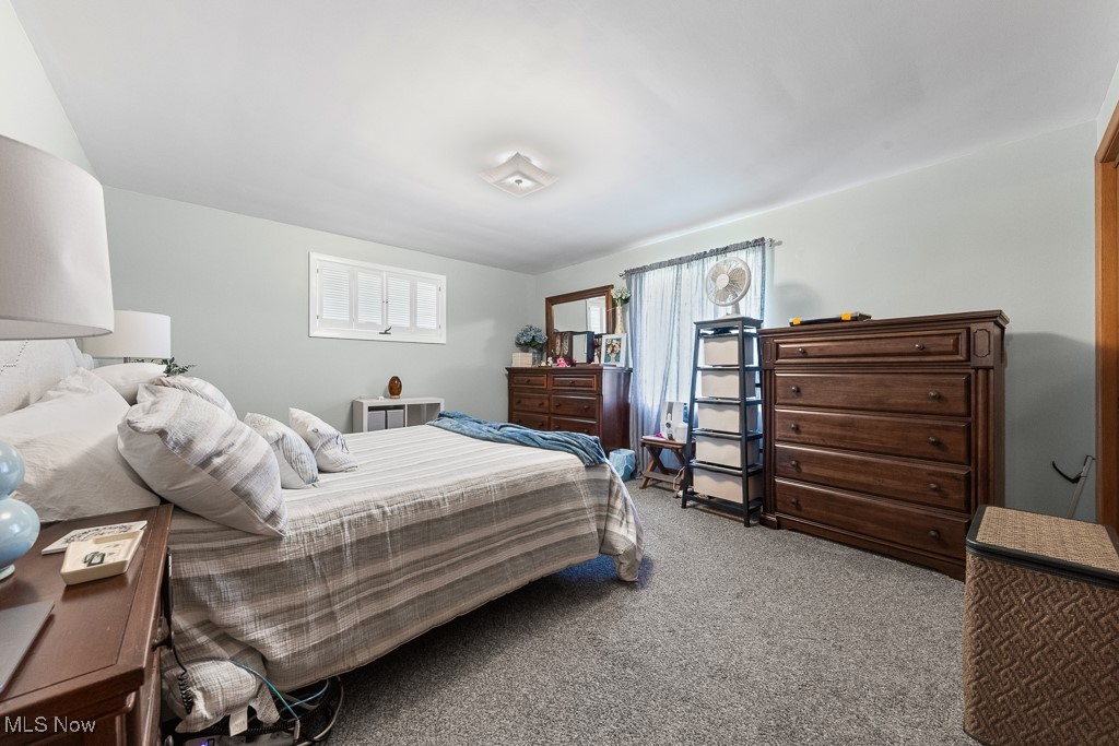 1033 Briarcliff Avenue, Alliance, Ohio image 23