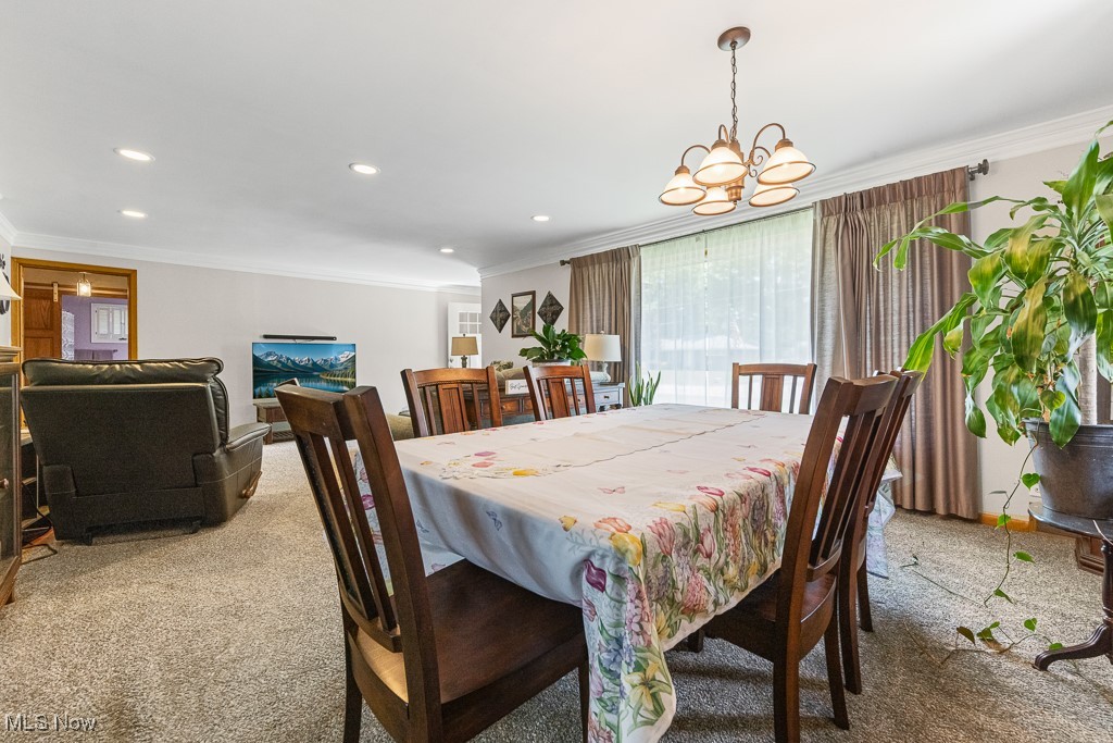 1033 Briarcliff Avenue, Alliance, Ohio image 10