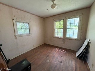 M J Mixs - Residential