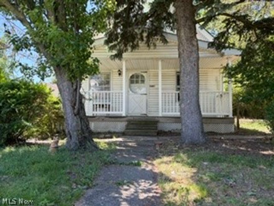 Calling all investors — great opportunity to bring your vision to this spacious property. Public records show 2 bedrooms; however, additional rooms have been added on the first floor that are not reflected in public records. With imagination, the property offers potential to be configured as a spacious single-family home with 4–5 bedrooms, open kitchen, and large living area, or possibly as a duplex or triplex - Come check it out today!