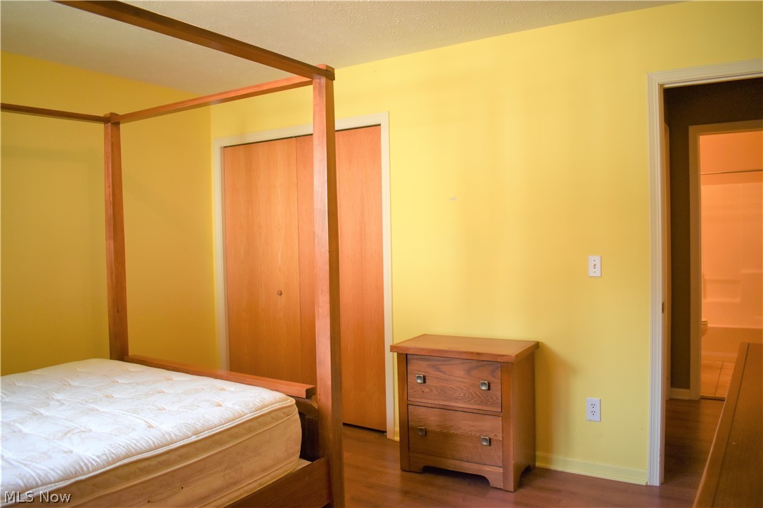 Woodbury Condo - Residential