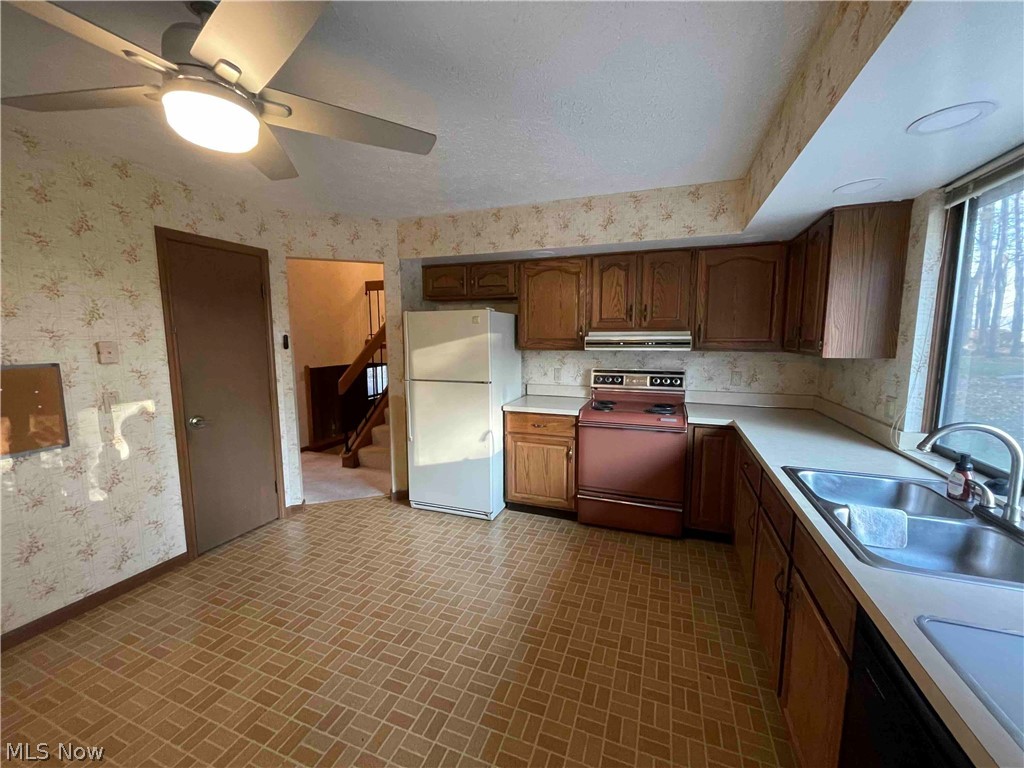 Oak Brook Village - Residential