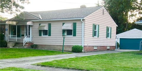 Photo for 6400 Stratford Drive