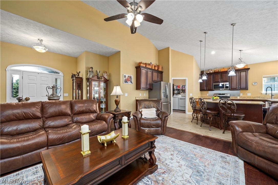 3981 Timber Walk
