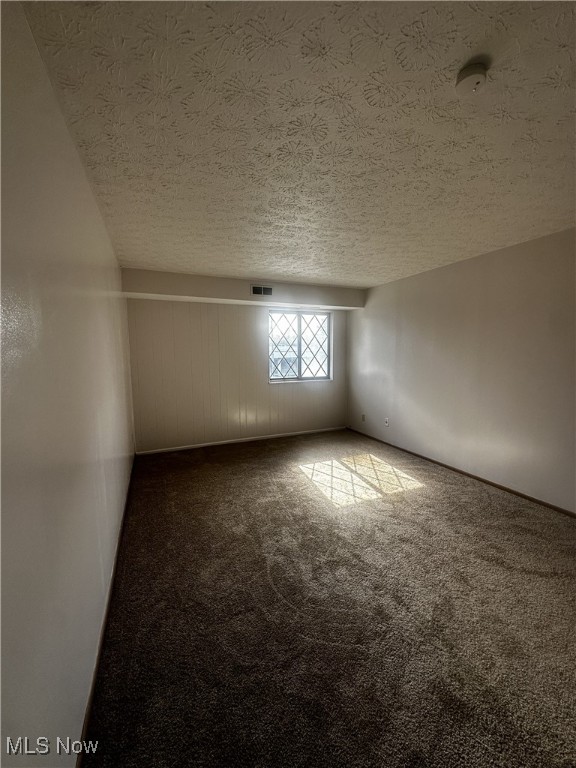 Tudor House Condo - Residential Lease