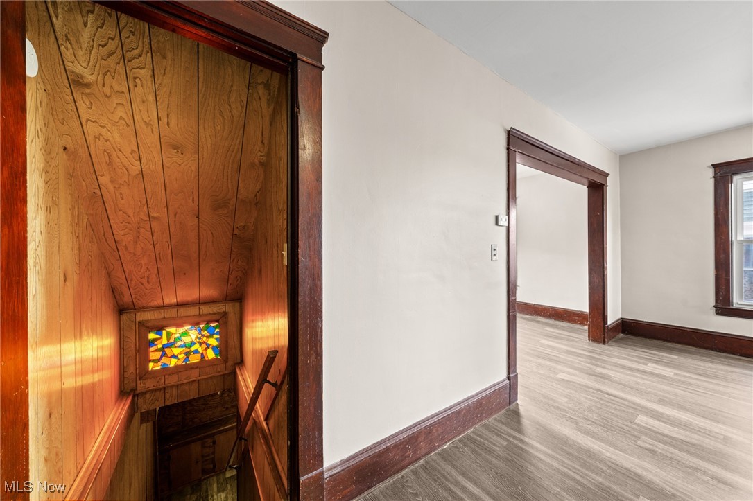 Lakewood, Ohio 44107, United States, 3 Bedrooms Bedrooms, ,2 BathroomsBathrooms,Residential,Pending,1726