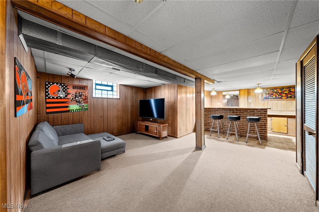 Lakewood, Ohio 44107, United States, 3 Bedrooms Bedrooms, ,2 BathroomsBathrooms,Residential,Pending,1726