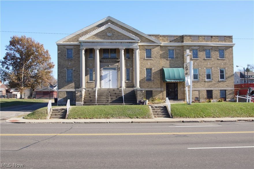 FOR LEASE: Beautiful Deliverance Christian Church. Seats approximately 175 individuals in the nave and has an additional area for the choir.  There is a conference room and offices off the nave. The kitchen and spacious common room on the lower level can be used only on Sunday and one other day.  Approximately 60 parking spaces on the church property. Call Realtor for more details.