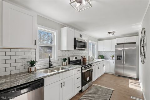 Tiny photo for 27003 Normandy Road, Bay Village, OH 44140 (MLS # 5187945)