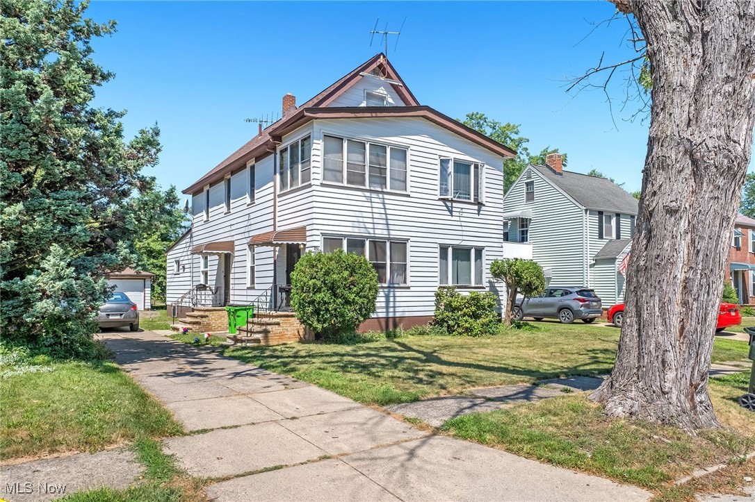 St Clair Ave - Residential Income