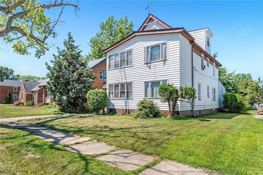 St Clair Ave - Residential Income