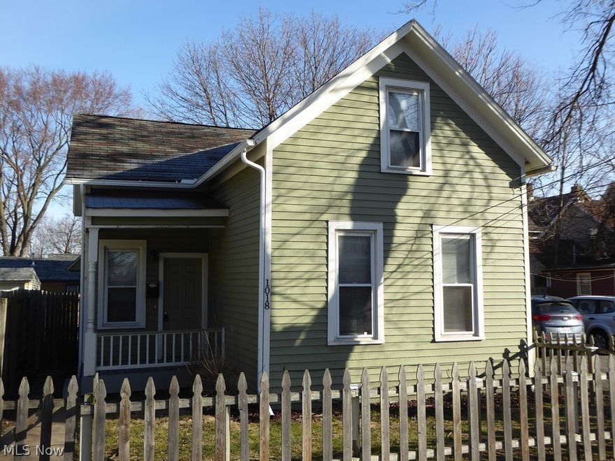 Super cute Tremont Colonial steps from Lincoln Park!  Features refinished hardwood floors, new granite counters in kitchen, stainless kitchen appliances,  first floor bedroom, two full baths, main level laundry w/new washer and dryer, vaulted story and a half living room with spiral stairs to large 2nd floor owners suite with full bath, sitting area and plenty of closet space.  Full privacy fenced yard, picket fence in front and off street parking.  Walk to all of your favorite coffee shops, bars and restaurants.  Enjoying biking or hiking on the towpath trail.  Easy access to downtown, University Circle, Ohio City and Gordon Square.  Access the region via, I-90, I-71, I-77, SR 176 and the Opportunity Corridor.