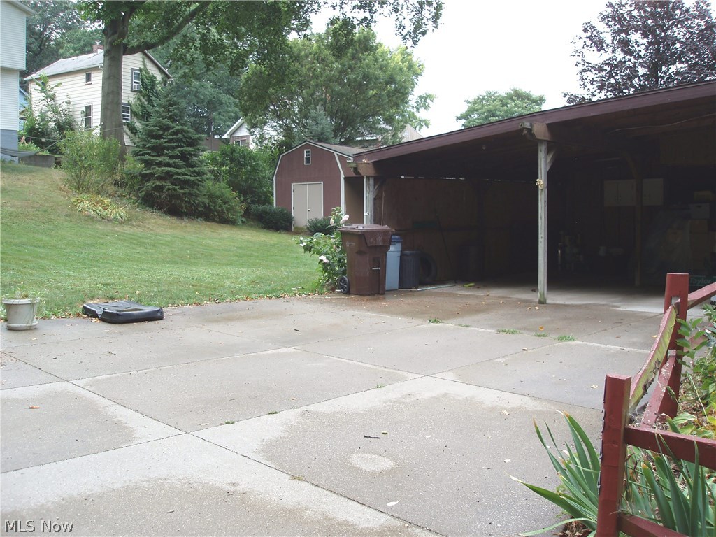 Young L A - Residential