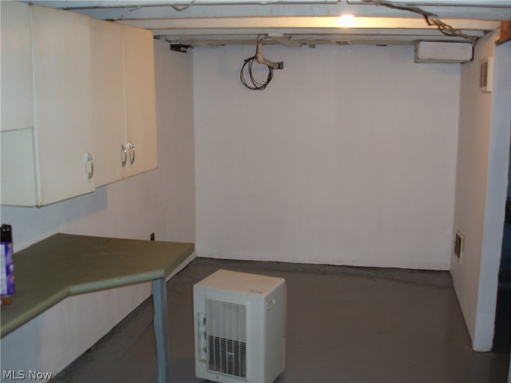 Young L A - Residential