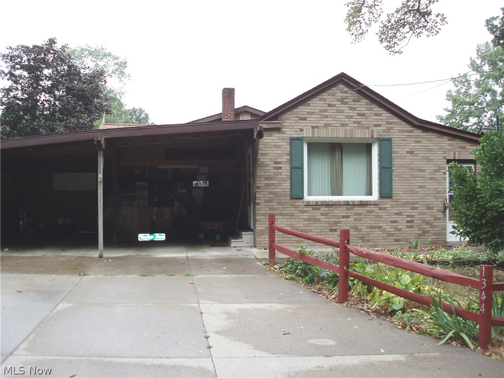 Young L A - Residential