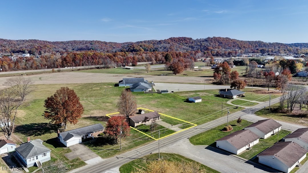 2005 N Water Street Extension, Uhrichsville, Ohio image 10