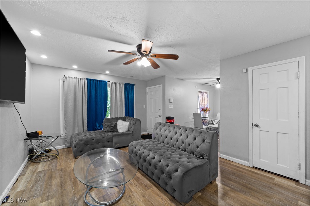 2536 Greenvale Road