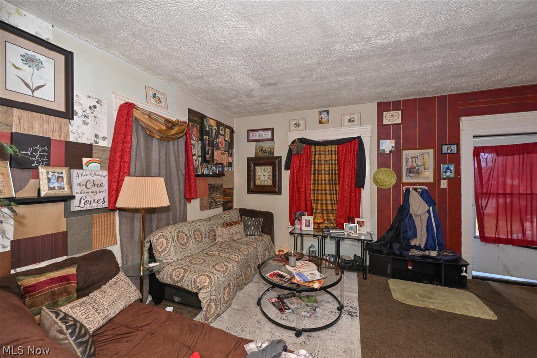 377 Westwood Place, Akron, Ohio image 10