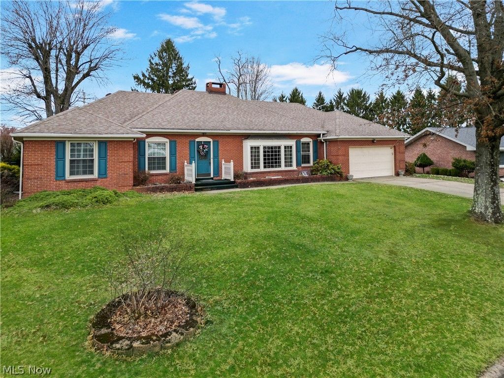 Photo of 125 Teresa Drive, Steubenville, OH 43952 (MLS # 5187935)