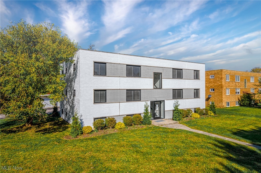 Erieview 01 - Residential Lease