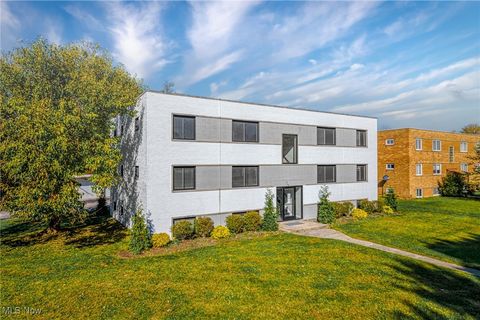 21044 Southbend Circle 4 Rocky River OH 44116