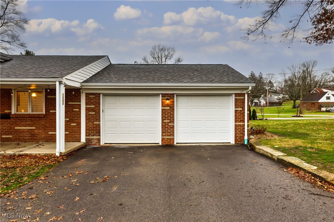 7042 Indian Trail, Poland, Ohio image 3