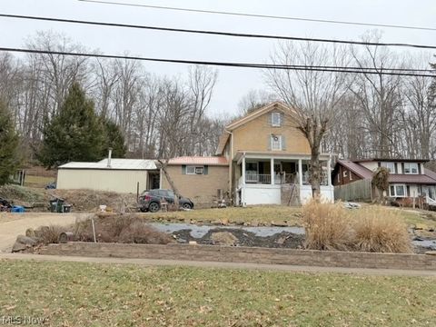 Tiny photo for 771 Cross Street, Newcomerstown, OH 43832 (MLS # 5183569)