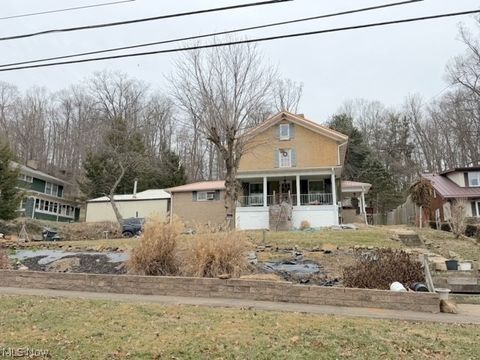 Tiny photo for 771 Cross Street, Newcomerstown, OH 43832 (MLS # 5183569)