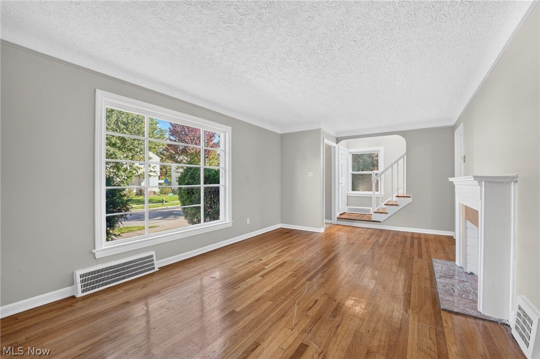 3846 Grosvenor Road