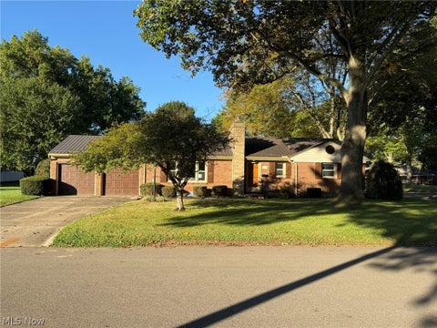 Homes For Sale - 1820 Dover Avenue<br/> Dover, OH 44622