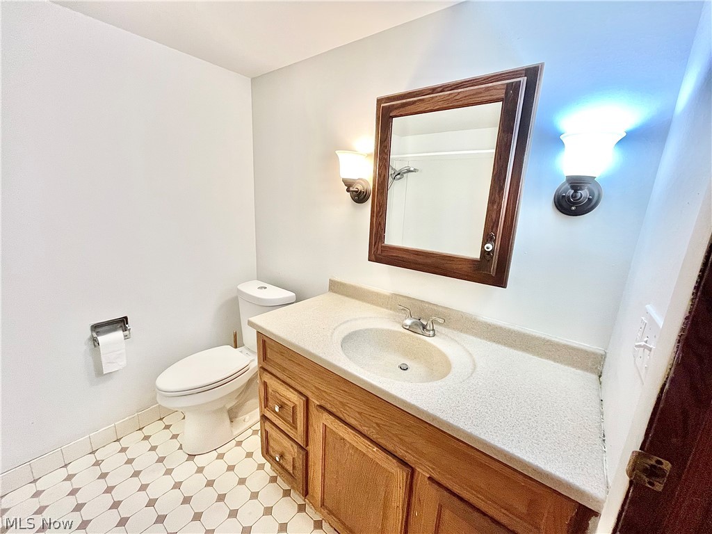 Connecticut Western Reserve - Residential