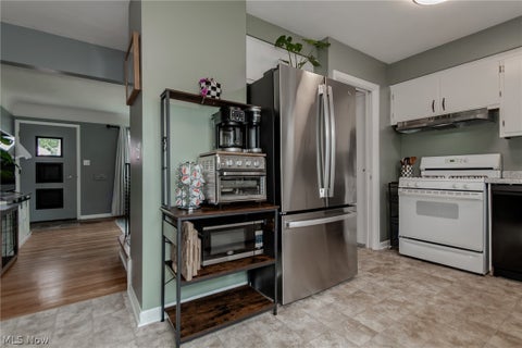 Tiny photo for 29248 Oakdale Road, Willowick, OH 44095 (MLS # 5236359)