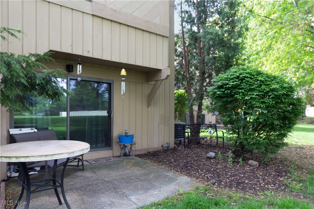 80 Landings Way, Avon Lake, Ohio image 22