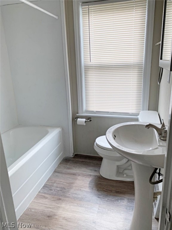 Monta Vista Sub/E A Reeves - Residential Lease