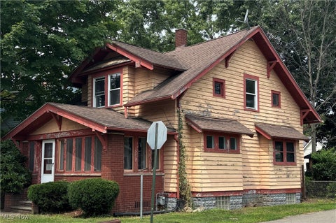 Photo for 62 Marion Avenue SE