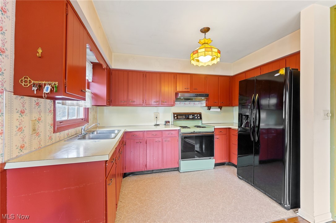 420 Aurora Drive, Youngstown, Ohio image 17