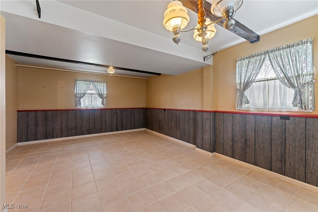 420 Aurora Drive, Youngstown, Ohio image 10