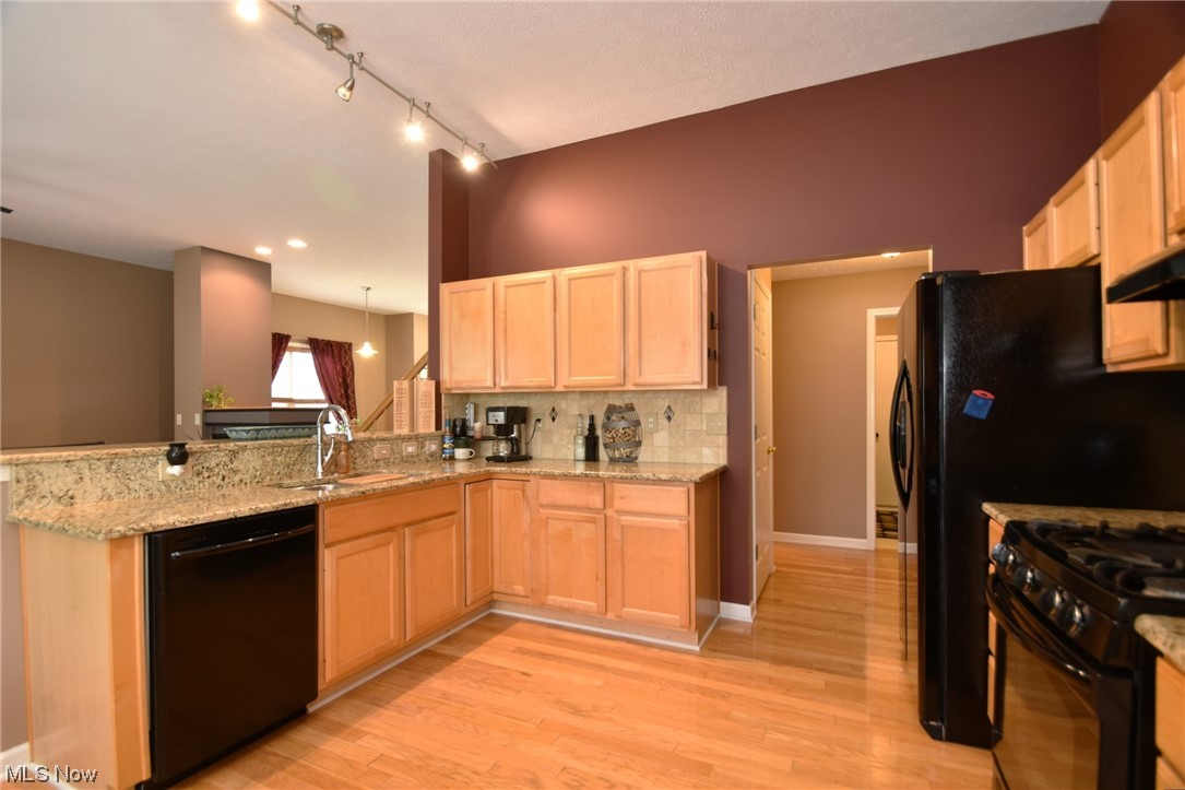 Villa Lago Ph 1 - Residential