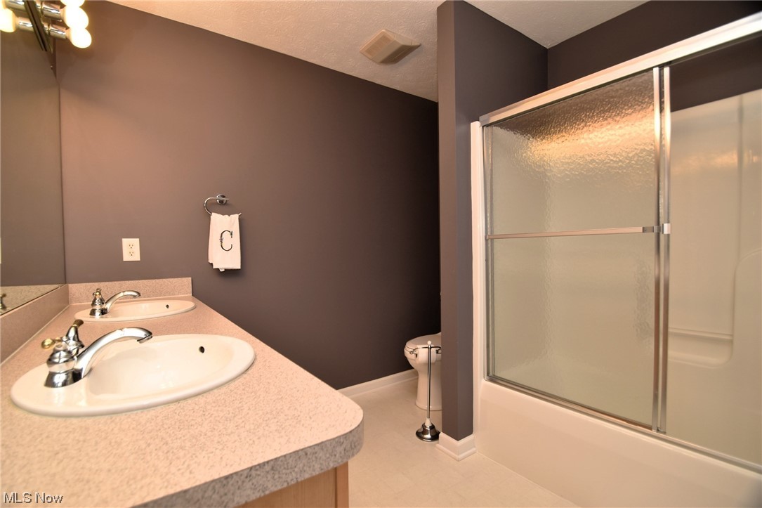 Villa Lago Ph 1 - Residential