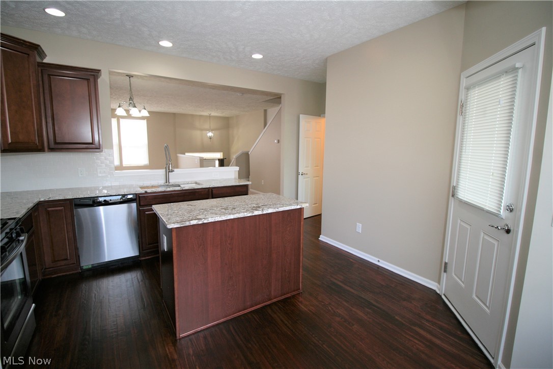 Montrose Park Ph 1 - Residential